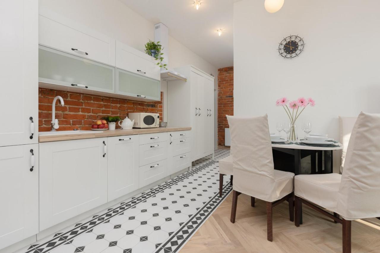 Warsaw Pruszkow Park View Comfortable Apartments By Noclegi Renters Exterior photo