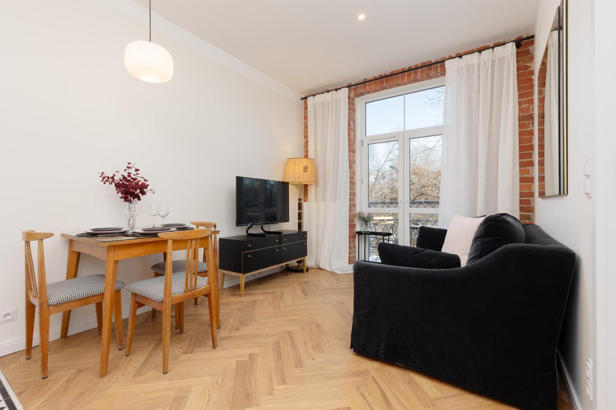 Warsaw Pruszkow Park View Comfortable Apartments By Noclegi Renters Exterior photo